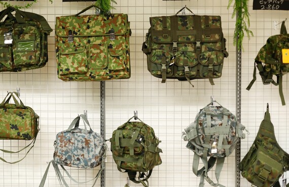 白黒リュックでおしゃれと使いやすさを重視 | 栃木のミリタリーグッズなら元自衛官が営むArmy King